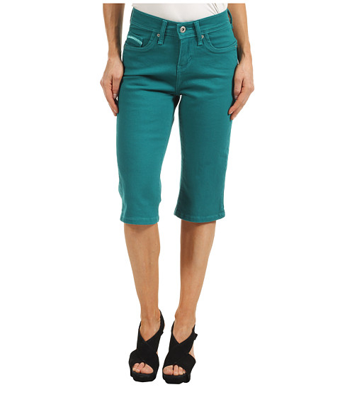 Jeansi originali Levi`s de dama, culoare: Amazon Green w/ Braid, verzi. Trei sferturi.