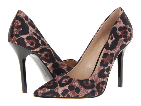 Pantofi GUESS - Neodan 5 - Natural Multi Fabric. GUESS iti va oferi pantofii pe care ii vei iubi, este una dintre putinele marci de pantofi cu tocuri inalte dar in acelasi timp sunt confortabili. Pantofii pentru femei marca GUESS sunt la moda, se simt robusti, denota o imagine impunatoare si iti vor mangaia picioarele la fiecare pas.
