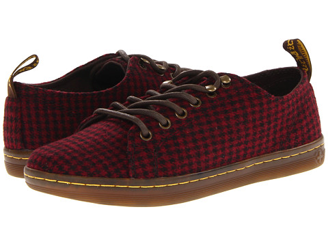 Adidasi Dr. Martens Samira 6-Tie Shoe Oxblood Black Micro Check Wool. Samira 6-Tie Shoe, o pereche de adidasi foarte usori, dar rezistenti, ideal construiti pentru uzura de zi cu zi.