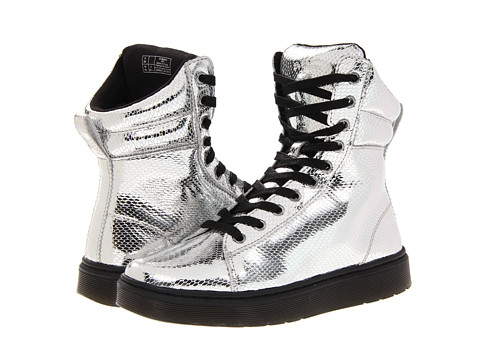 Dr. Martens Bascheti dama Mix PC Hi Top - Silver Mini Metallic Snake. Stilul street urban intalneste stilul clasic in aceasta pereche de adidasi de dama Mix PC Hi Top de la Dr. Martens.