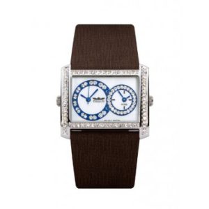 Ceasurile de dama Dual Time de la Perigaum sunt concepute pentru femeile sofisticate. Acest ceas are douã zone de fus orar iar luneta si fiecare dintre cadrane sunt decorate cu cristale fine, pentru un efect vizual strãlucitor. Ceasul este disponibil în mai multe variante pentru a satisface cat mai multe gusturi. Cumparand acest ceas dintr-o colectie limitata la 1972 de bucãti la nivel mondial, deveniti proprietarul unei piese de colectie.