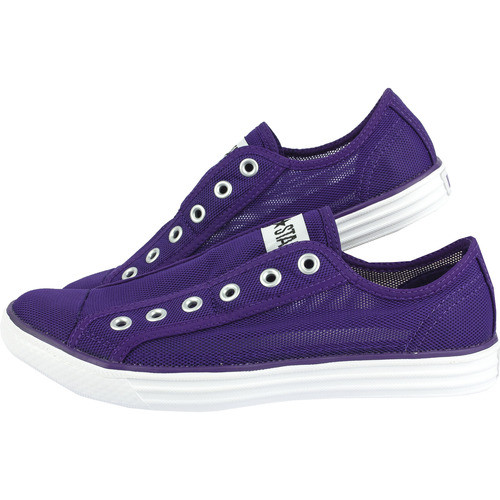 Tenisi unisex Converse Chuckit Slip 116520. Usori, complet aerisiti si confortabili, tenisii unisex Chuckit Slip sunt cea mai inteleapta alegere pe timp de vara. Nu prezinta sireturi dar datorita elasticului lateral nu ii vei pierde din picior. Culoare mov ii face moderni si iti va crea un look deosebit.