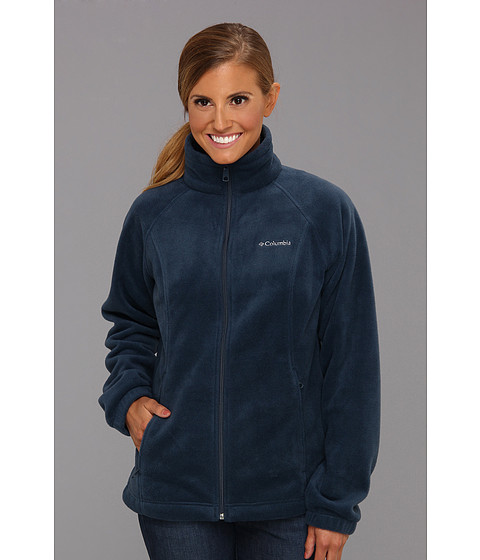 Jacheta Columbia Benton Springs Full Zip bleumarin imbracaminte Columbia Sportswear in Romania. Dedicate tuturor pasionatelor de drumetii si aventuri urbane sau in natura, zecile de modele de canadiene, geci si jachete Columbia sunt realizate la cele mai inalte standarde de calitate si confort. Materialele impermeabile, captuseala din puf sau pene ce ofera confort termic ridicat nu dau kilograme in plus produsului, culorile deosebite dar versatile in acelasi timp sunt doar cateva din caracteristicele intalnite la gecile si jachetele de toamna iarna pentru femei de la Columbia.