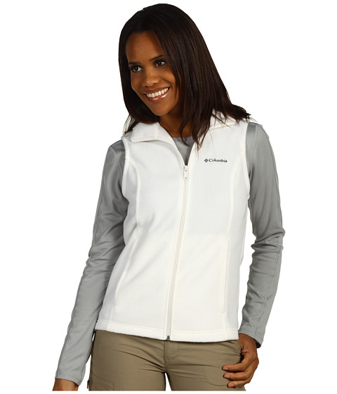 Vesta sport Columbia Benton Springs Vest alba imbracaminte Columbia Sportswear in Romania. Dedicate tuturor pasionatelor de drumetii si aventuri urbane sau in natura, zecile de modele de canadiene, geci si jachete Columbia sunt realizate la cele mai inalte standarde de calitate si confort. Materialele impermeabile, captuseala din puf sau pene ce ofera confort termic ridicat nu dau kilograme in plus produsului, culorile deosebite dar versatile in acelasi timp sunt doar cateva din caracteristicele intalnite la gecile si jachetele de toamna iarna pentru femei de la Columbia.