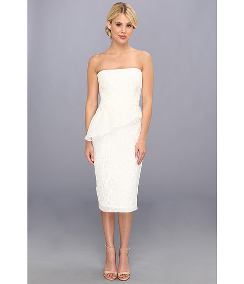 Rochie Badgley Mischka Textured Organza Strapless Cocktail Dress. Din momentul in care si-au unit fortele in 1988, Mark Badgley si James Mischka au captivat atat presa de moda precum si retailerii de lux importanti din intreaga lume, datorita stilului sofisticat, un couture modern ce atrage fiecare femeie