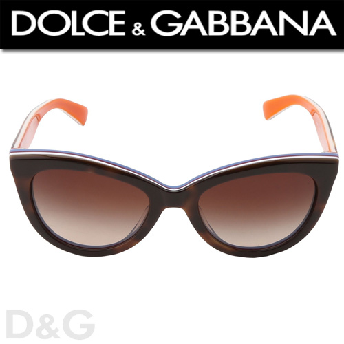 Dolce & Gabbana DG4207 Havana Multilayer Orange/Brown Gradient D&G au contribuit intotdeauna la lumea modei prin modele de culori remarcabile dar si prin stilul impus de acestea. Cei doi designeri italieni au muncit din greu sa isi ridice numele pe cele mai inalte culmi, devenind astazi unul dintre cele mai apreciate branduri din lumea modei. Iubit de nume mari din intreaga lume precum Madonna, Sophia Loren sau familia Beckham, Madonna are chiar propria colectie de soare creata de celebra casa de moda.  Design-ul lor avansat cu un maxim de confort fac ca ochelarii de soare sa fie usor de asortat si in acelasi timp cu un look incredibil! Fii fermecatoare, plina de culoare si eleganta! Devenind un o eticheta a brandului, animal printul a dat tonul pentru colectia primavara-vara de ochelari de soare Dolce e Gabbana.